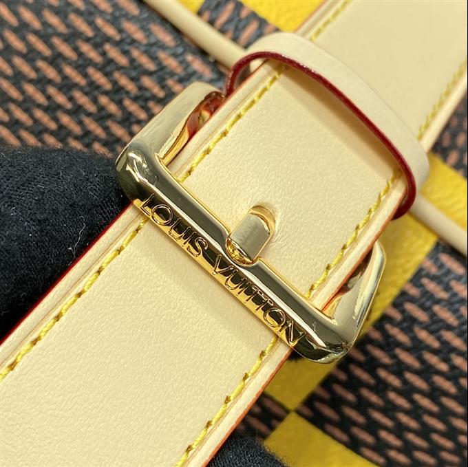 2025224N4056712645832