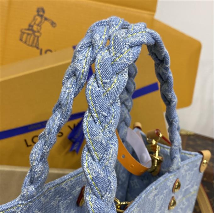 2025224M24897113231319