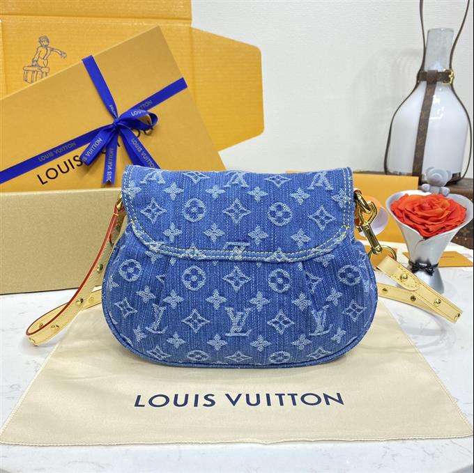 2025224M46829113234219