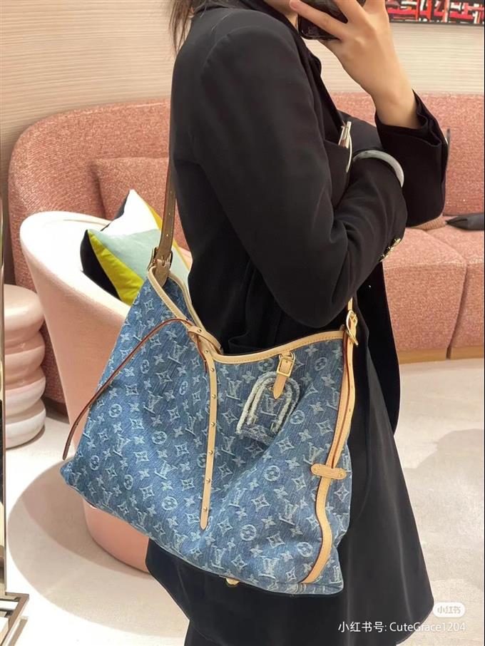 2025224M46855113235541