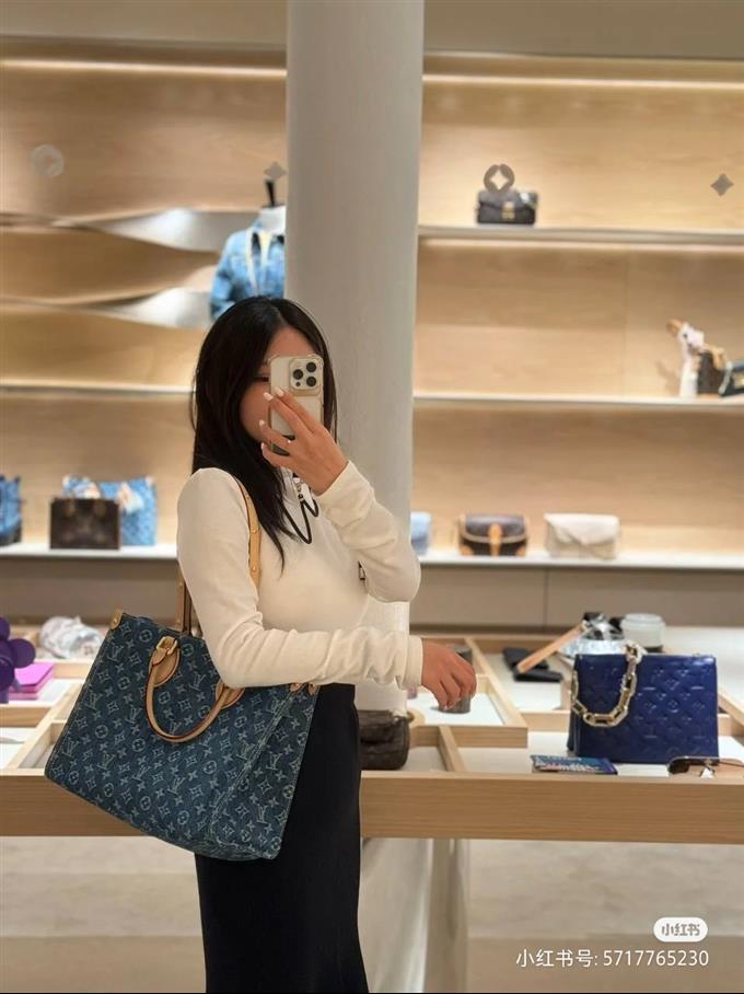 2025224M46871113237785