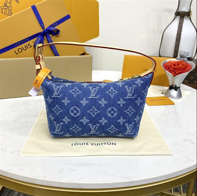 2025224M82949113229511