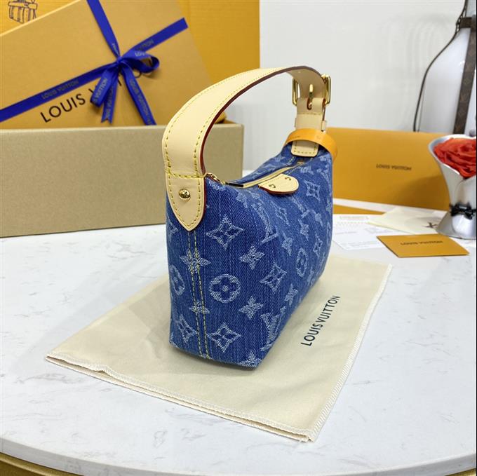 2025224M82949113229527