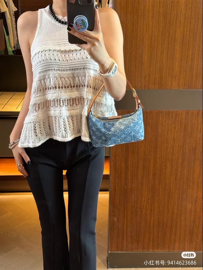 2025224M82949113234598