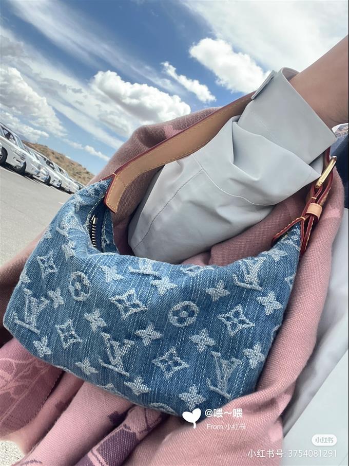 2025224M82949113234630