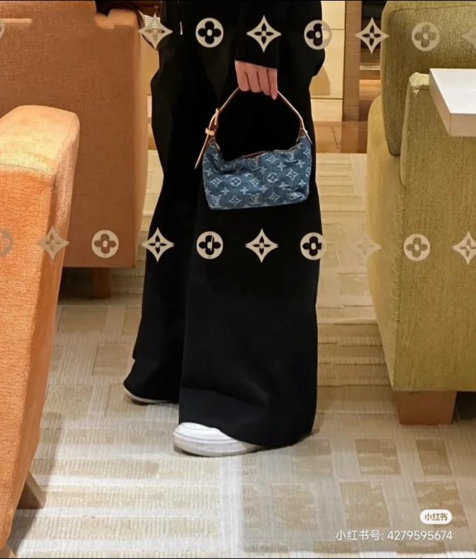 2025224M82949113235888