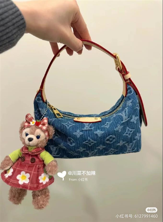 2025224M82949113237407