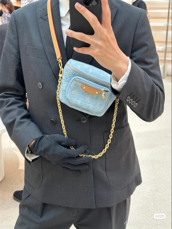 2025224M83353113238444