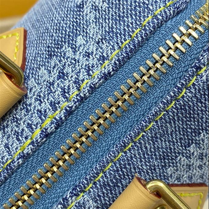 2025224N40682113232714