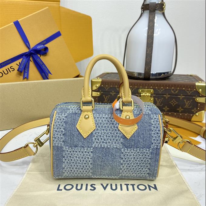 2025224N40682113233670