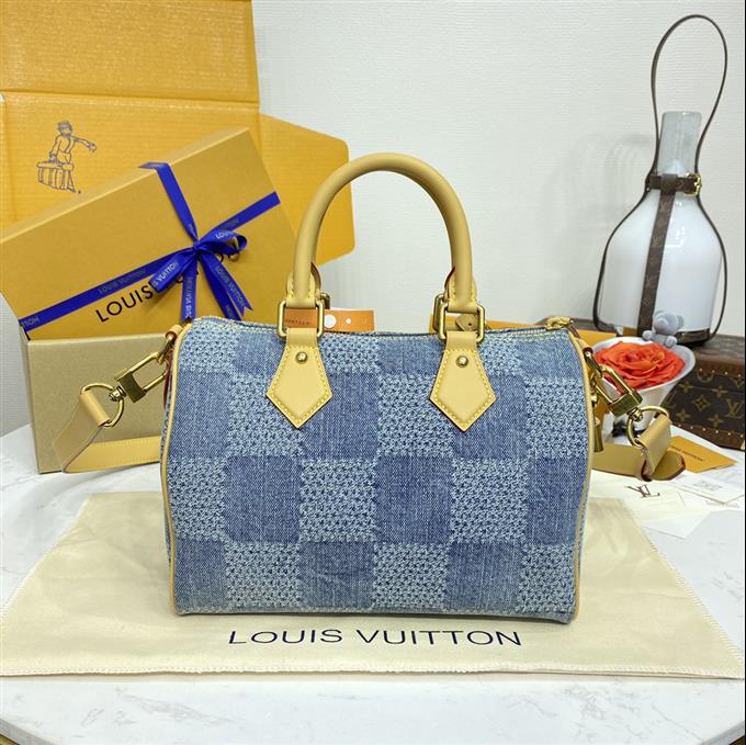 2025224N40700113233810