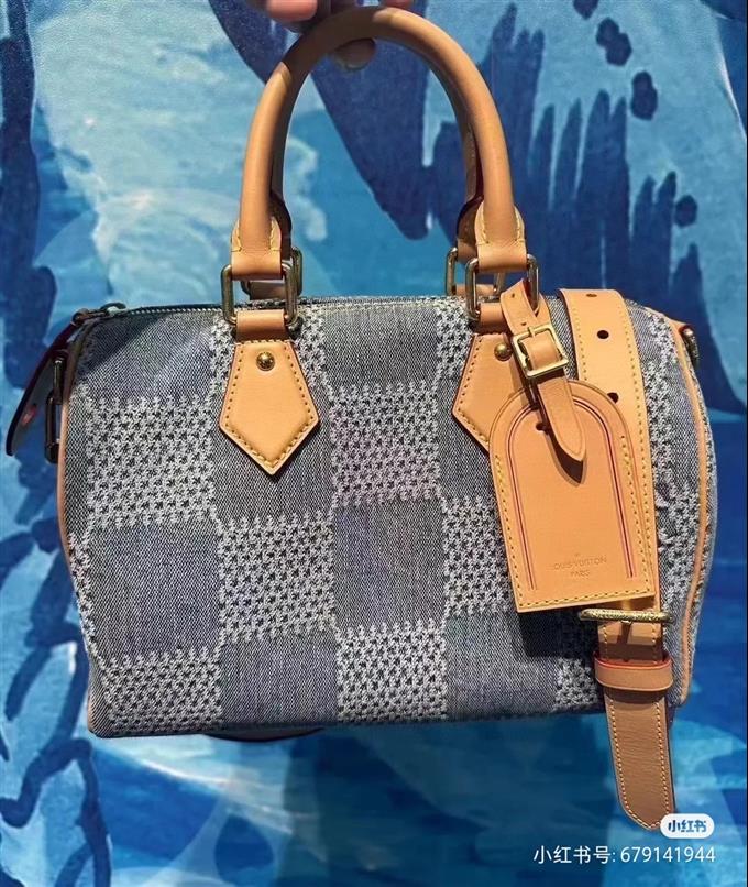 2025224N40700113239312