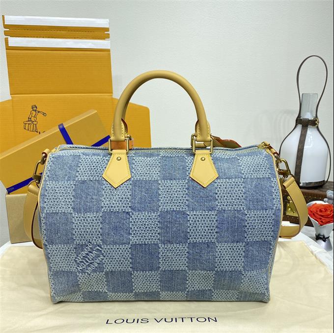 2025224N4070111323477