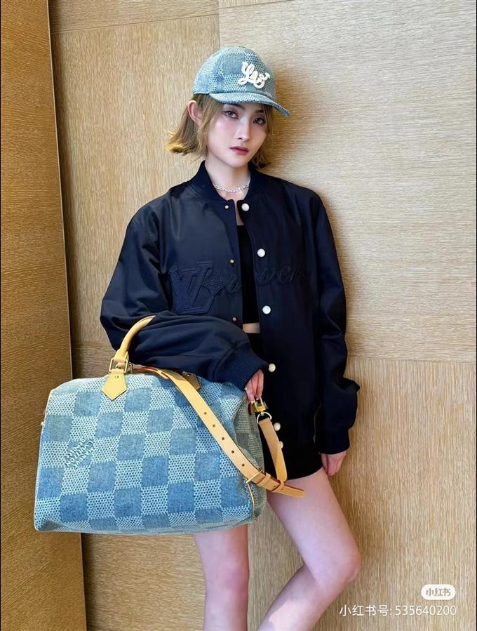 2025224N40701113239408