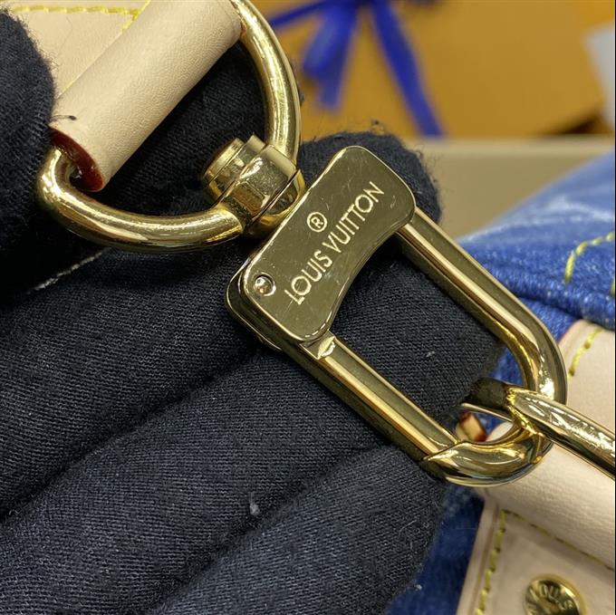 2025224M24315102248151