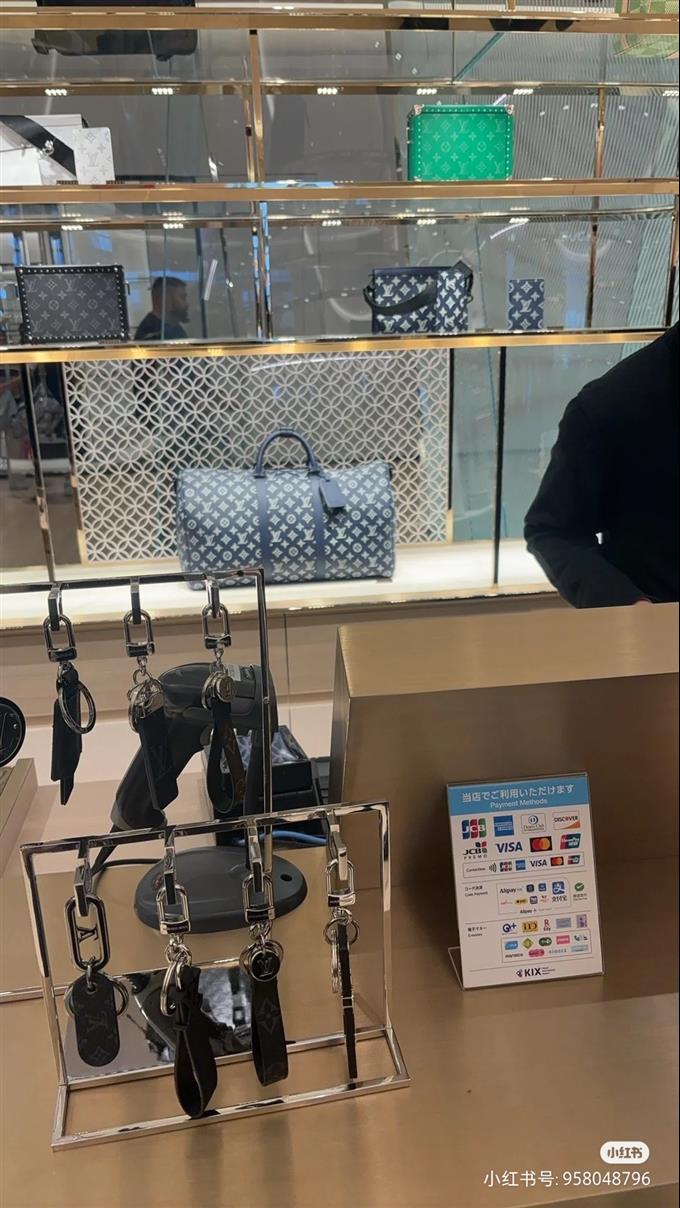 2025224M24953102257865