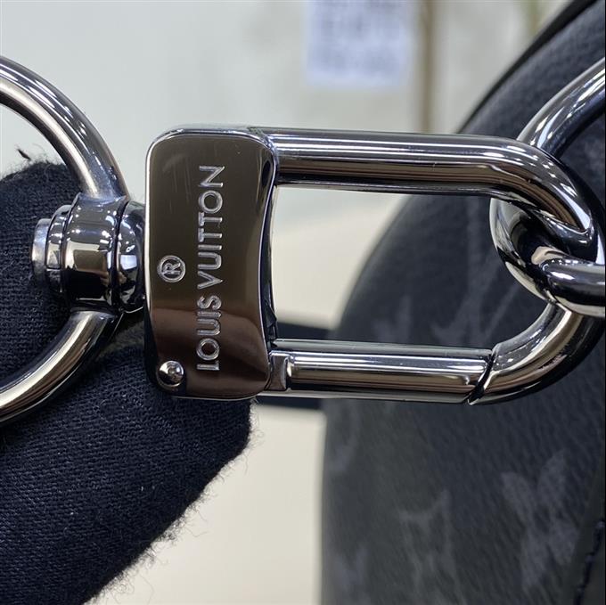 2025224M40569102248843