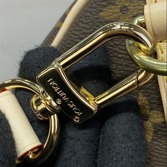 2025224M41414102249155