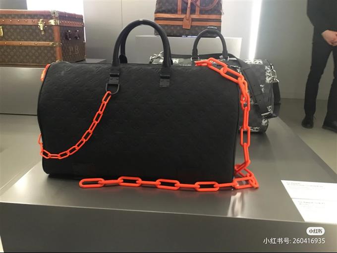 2025224M44470102257504