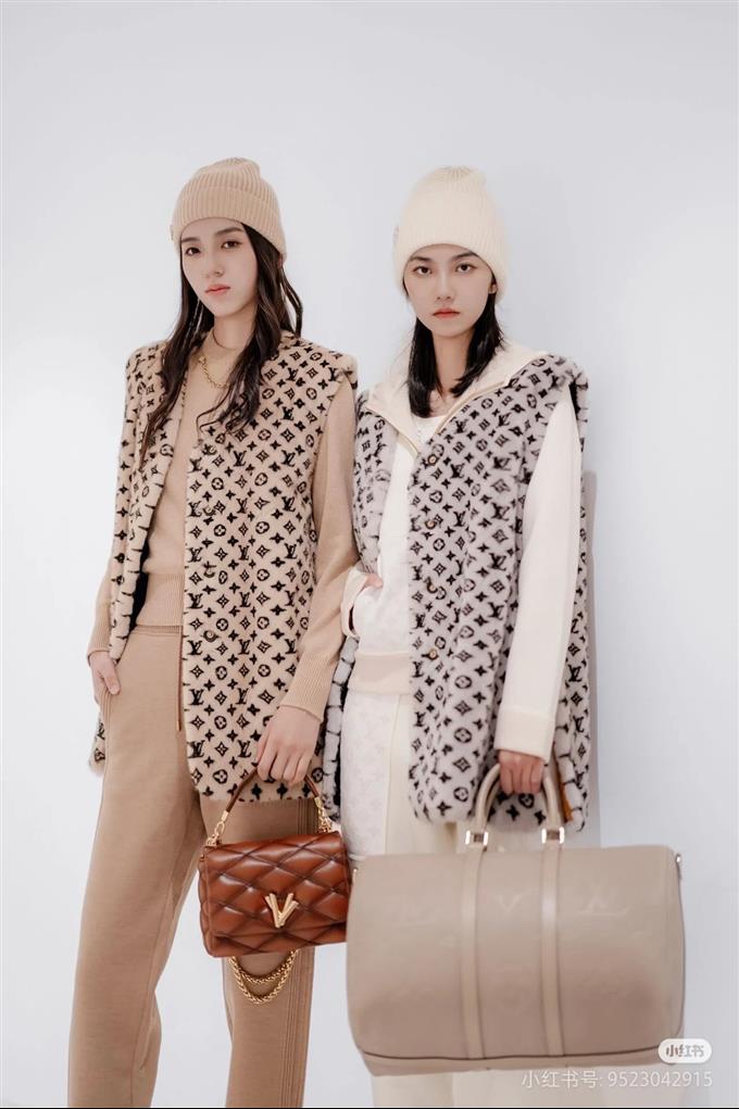 2025224M46114102255353