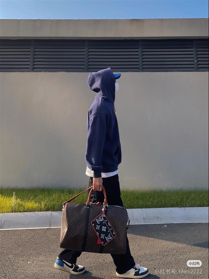 2025224M56855102254551