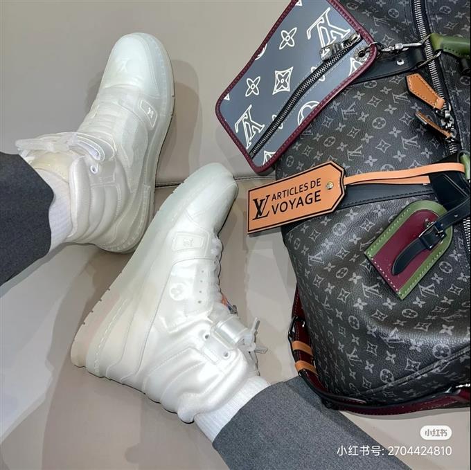 2025224M56856102255793