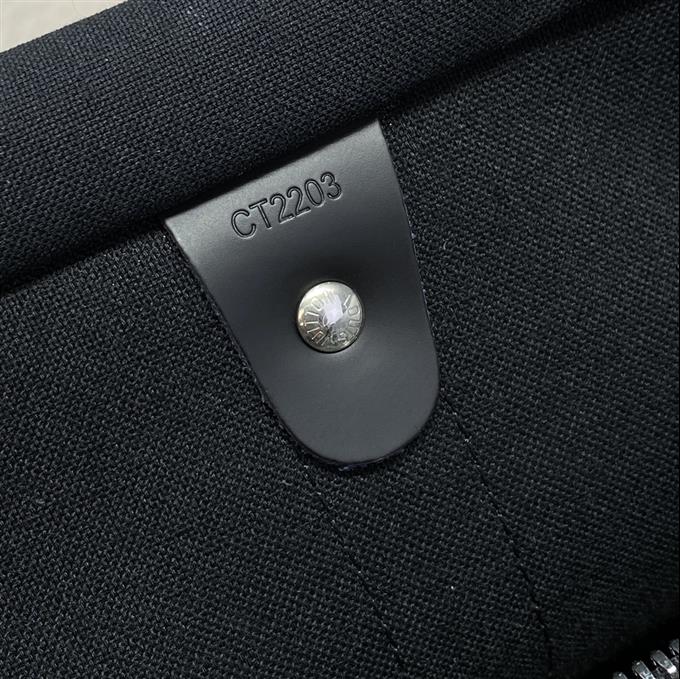 2025224N41418102251468