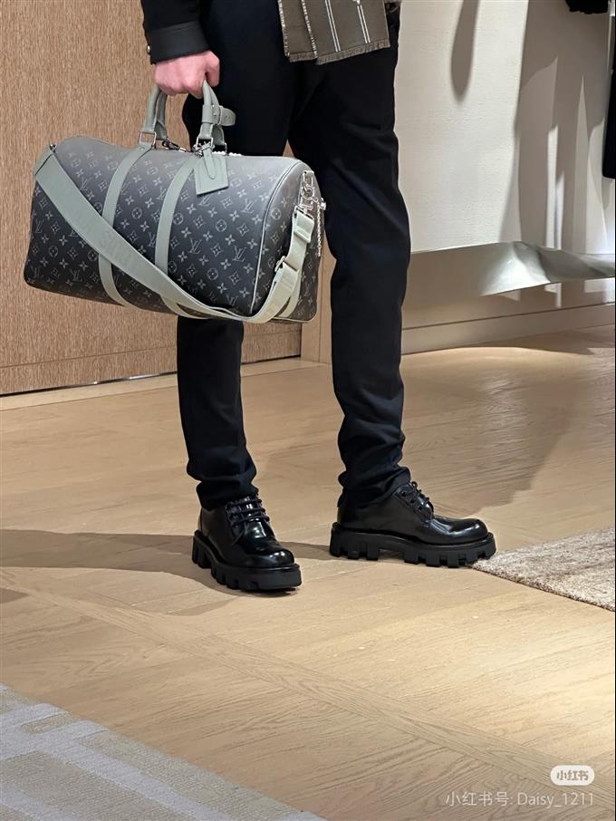 2025224M1171810247715