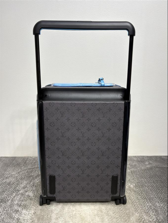 2025224M2320312137589