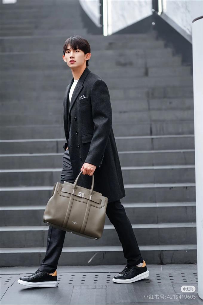 2025224M11664101741725