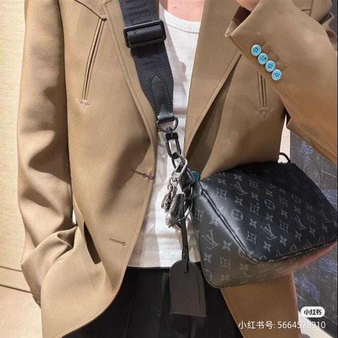 2025224M11741101750303