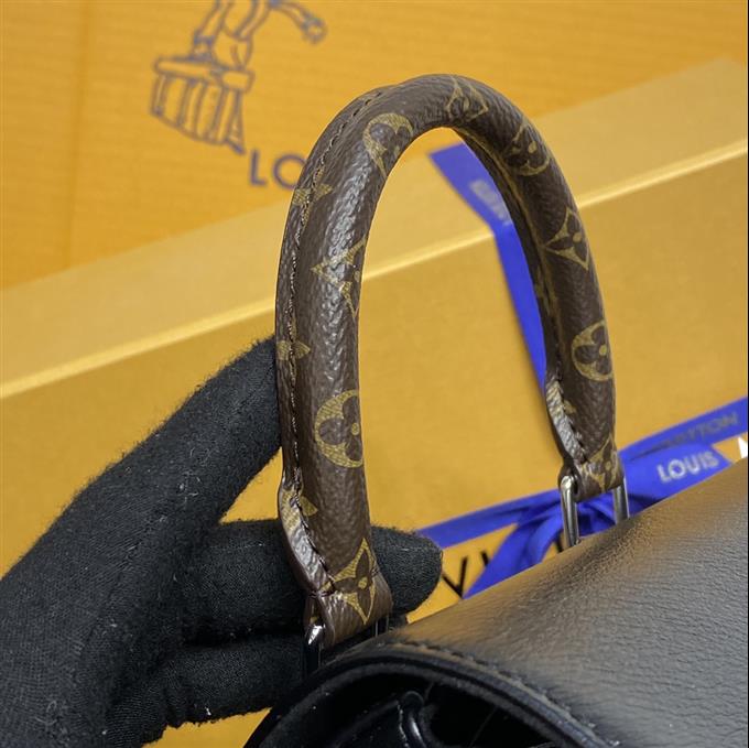 2025224M12587101727285