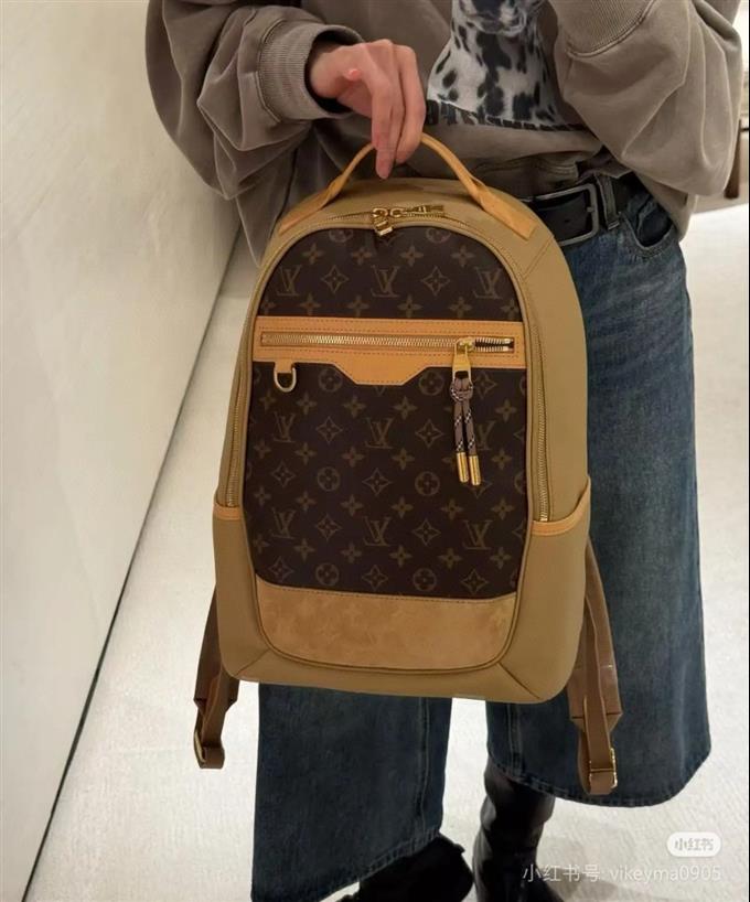 2025224M12624101748318