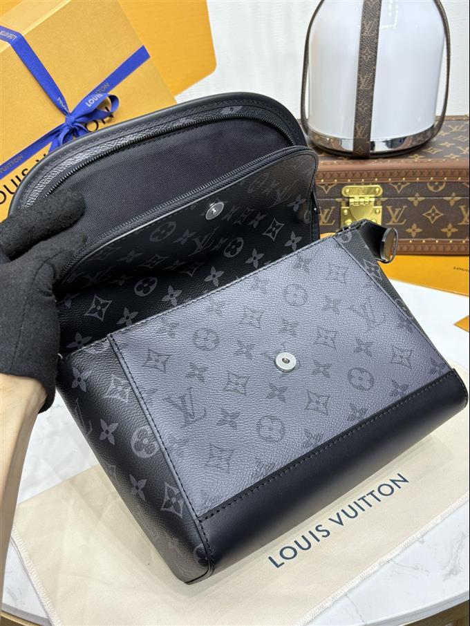 2025224M1268110172297