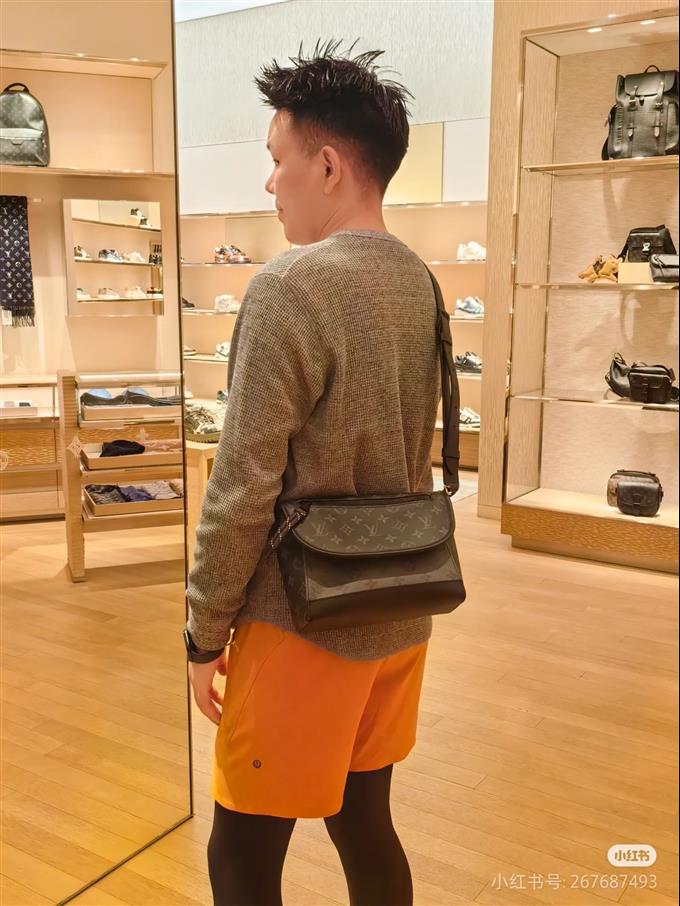 2025224M12681101743489