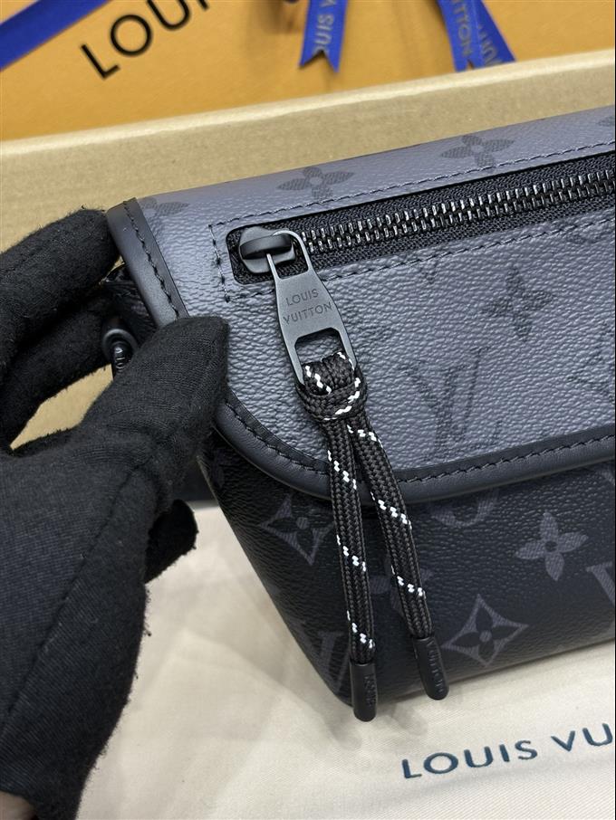 2025224M12806101729456