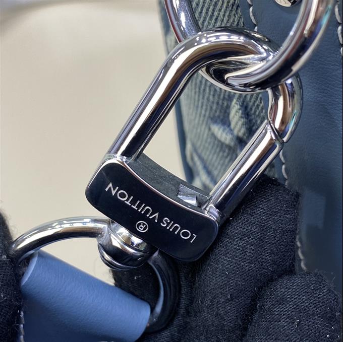 2025224M22762101722940