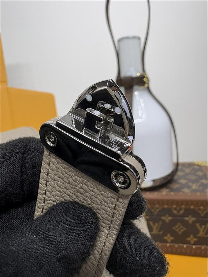 2025224M2315310171896