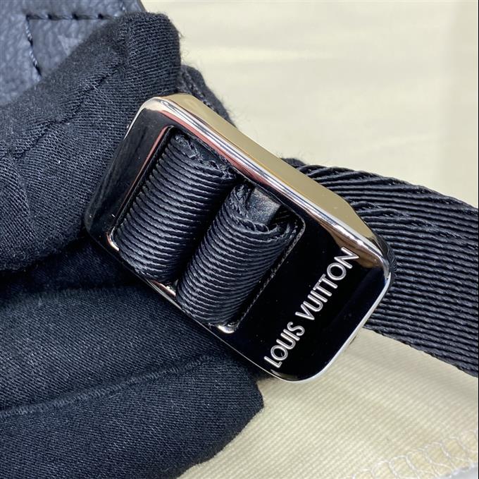 2025224M30233101724203