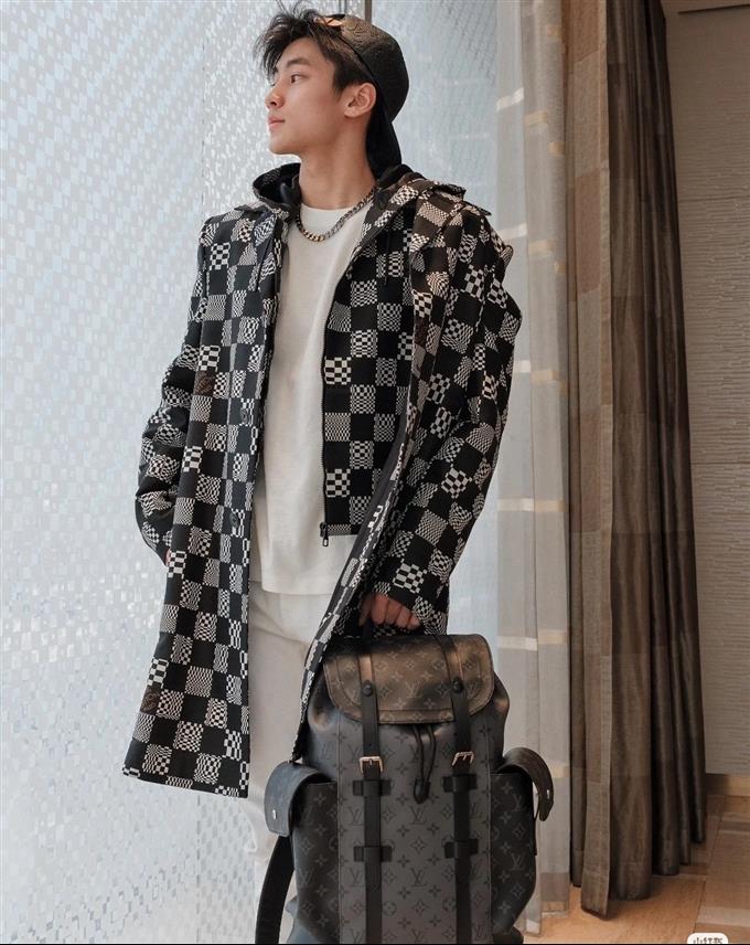 2025224M4541910173818