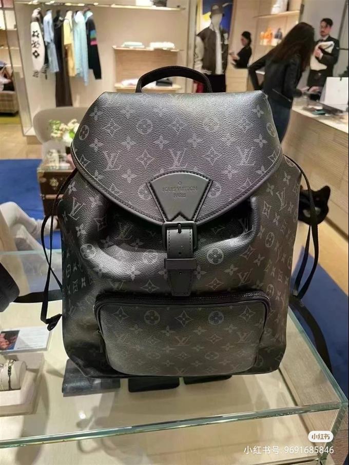 2025224M46683101736832