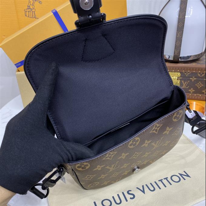 2025224M47060101725674