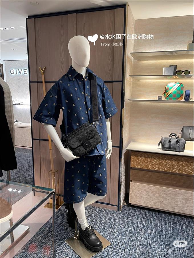 2025224M58489101742943