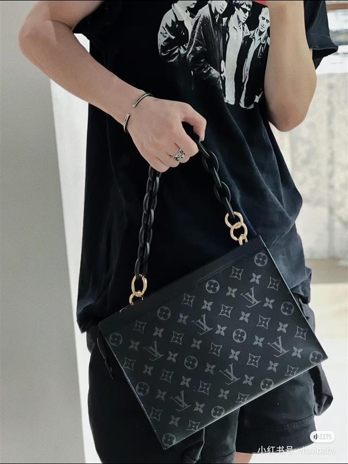 2025224M61692101749850