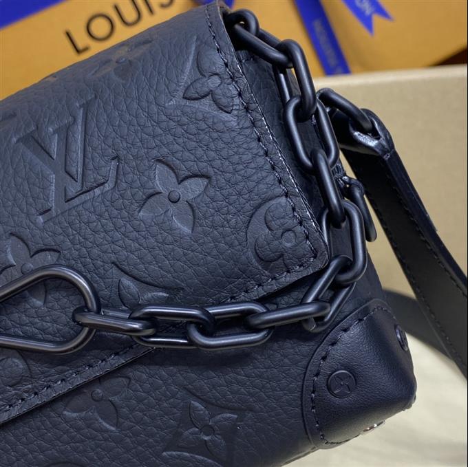 2025224M81746101726337