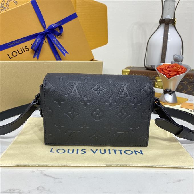 2025224M81746101731777