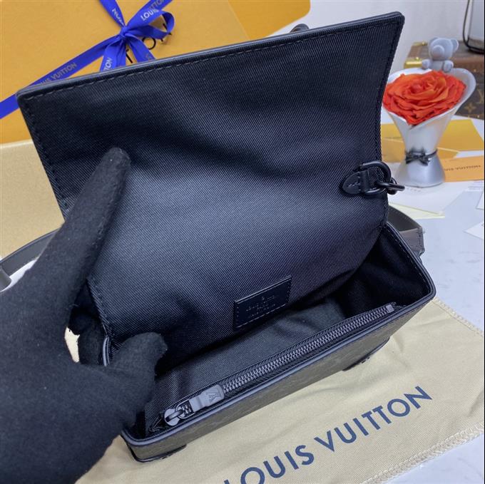 2025224M81783101726544