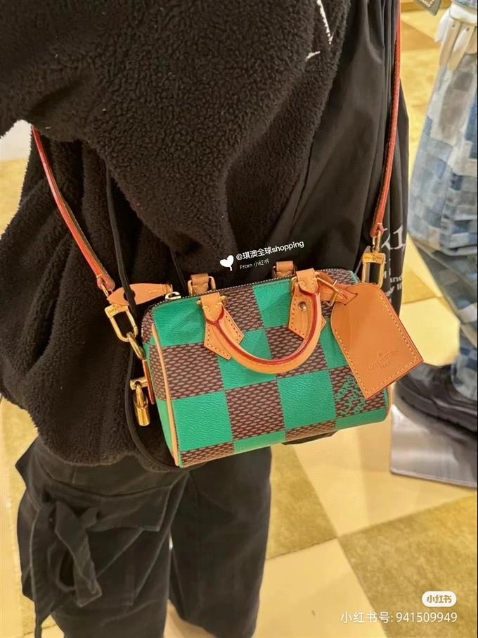 2025224N40534101734584