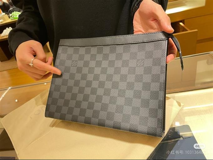 2025224N41696101740750