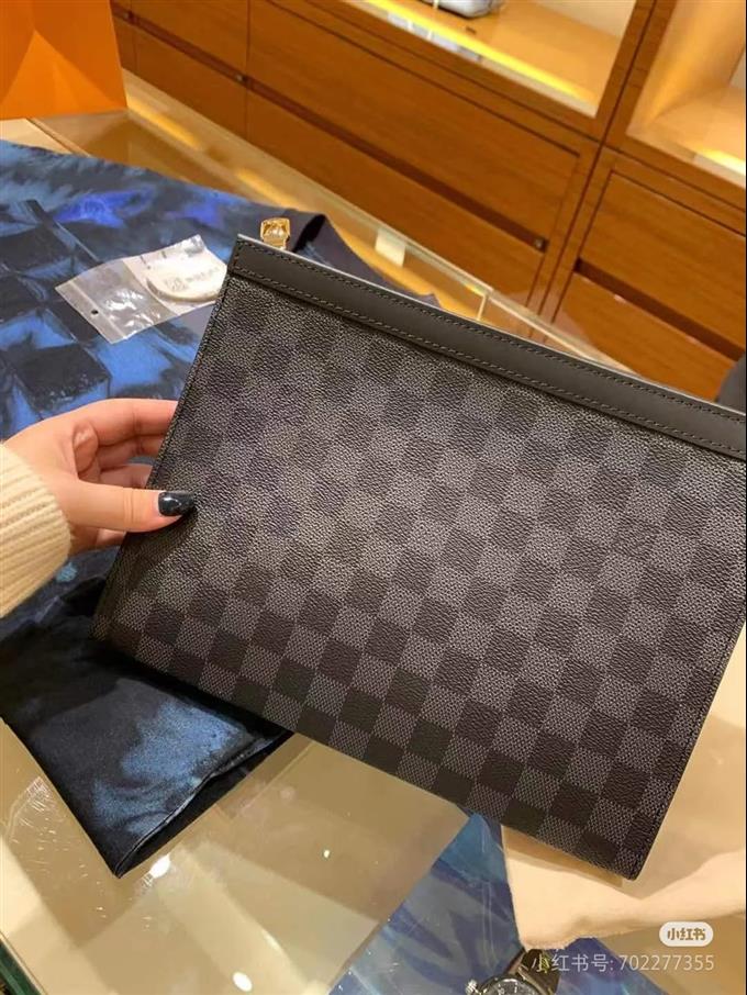 2025224N41696101740859